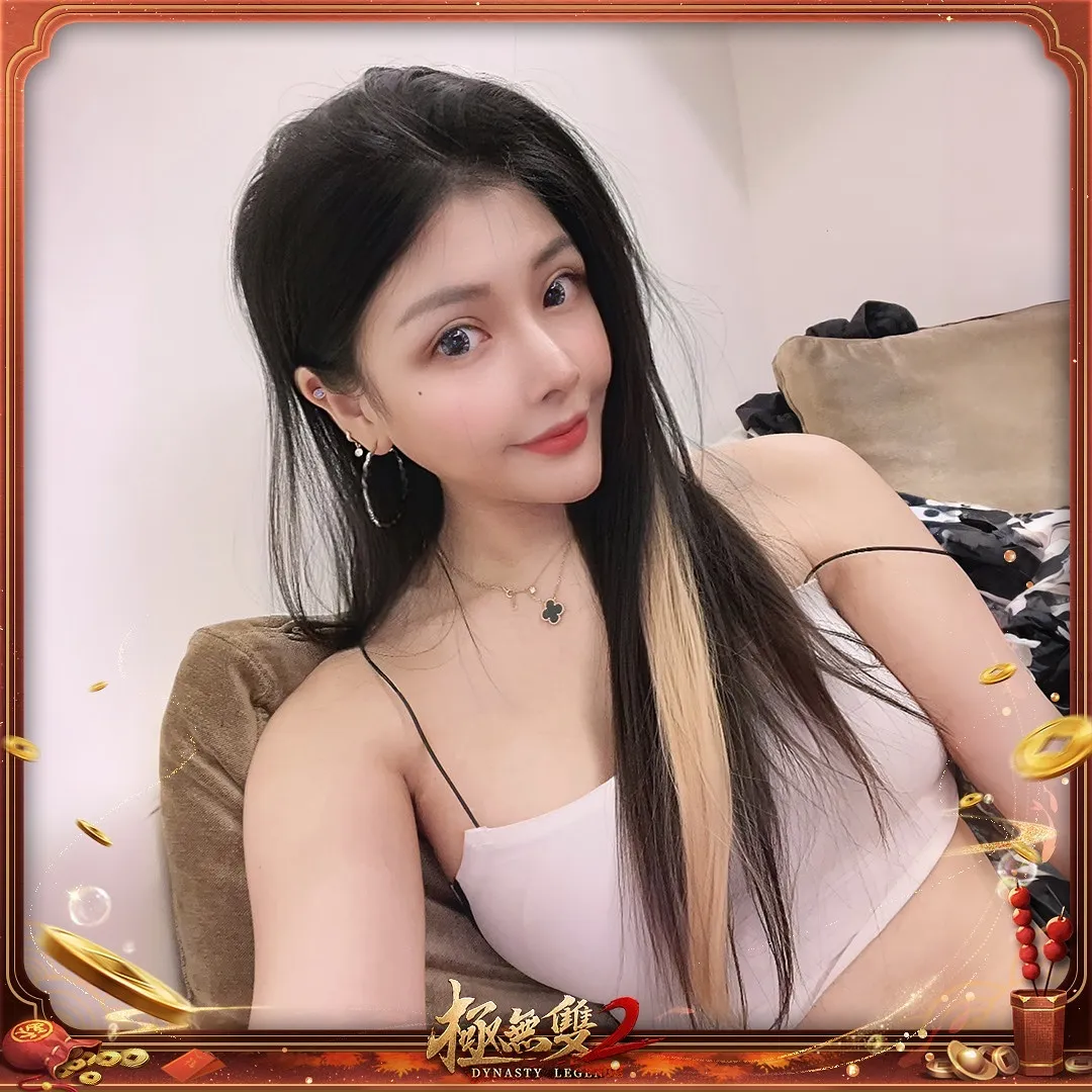 「湘湘Xiang」大眼电力十足 身材比例让你冻未条