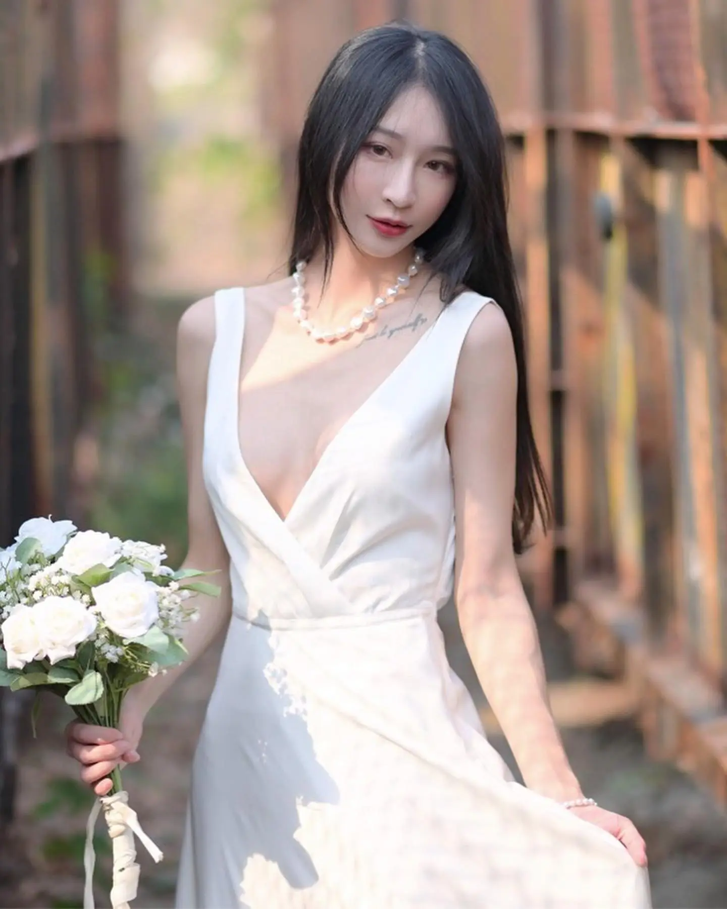 甜美正妹「Sunny」白嫩鲜乳露出 画面引人遐想