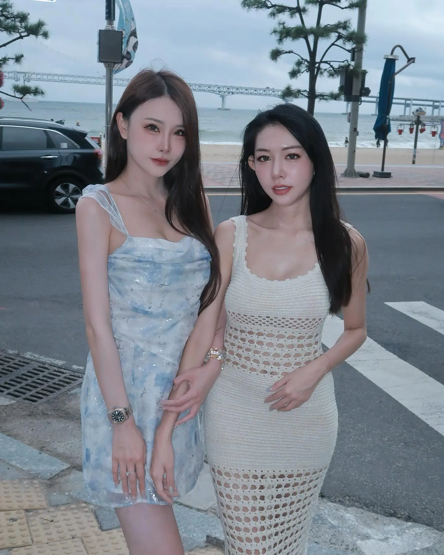 性感耀眼「瑜宝宝」 丰满胸型好魅惑你的心