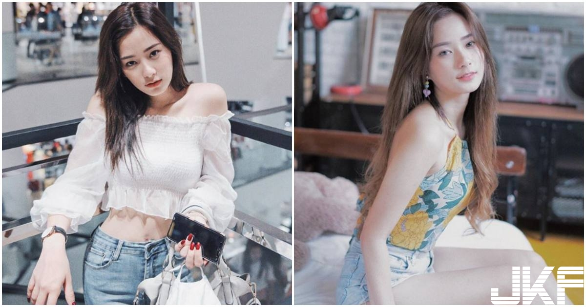 时尚正妹「白皙纤腰外露」，超窈窕曲线「香肩好吸引人」！