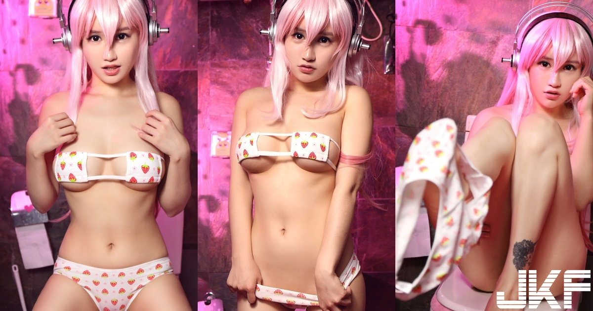 「草莓小裤裤」崩坏啦！深夜上演的「暗黑版草莓百分百」情欲挑逗才是大人王道！